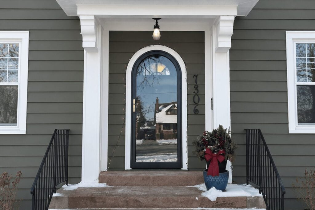 Entry-Doors-20-Gauge-Round-Top-2
