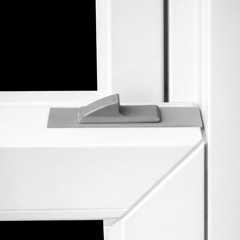 Tilt Latch